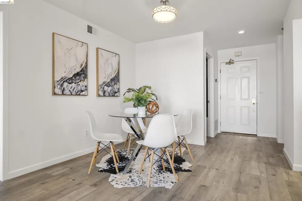 535 Pierce St #1207 Albany, CA 94706
