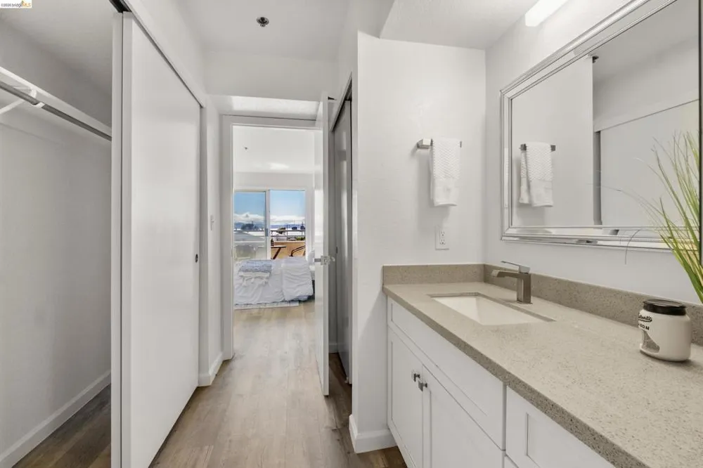 535 Pierce St #1207 Albany, CA 94706