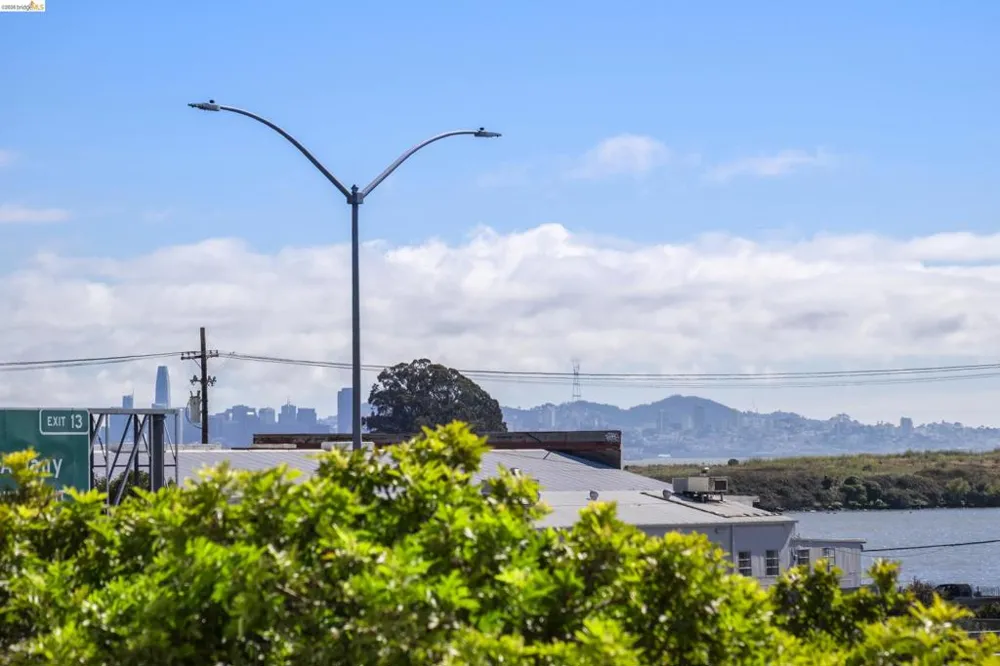535 Pierce St #1207 Albany, CA 94706