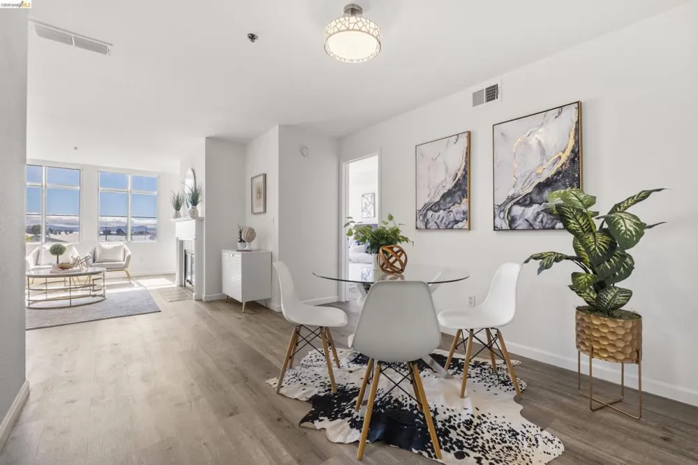 535 Pierce St #1207 Albany, CA 94706