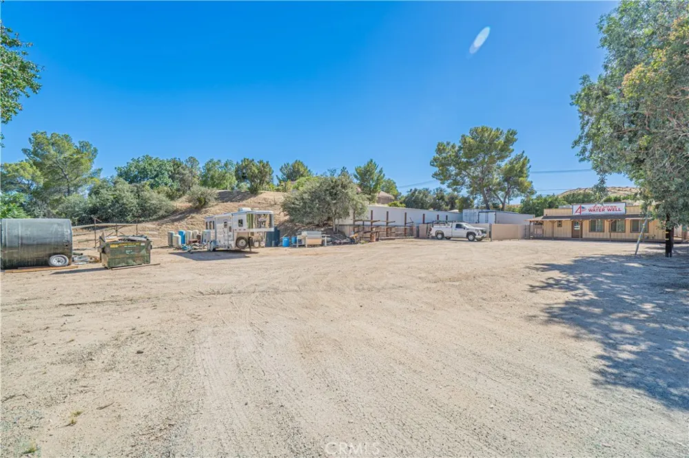 33604 Agua Dulce Canyon Agua Dulce, CA 91390