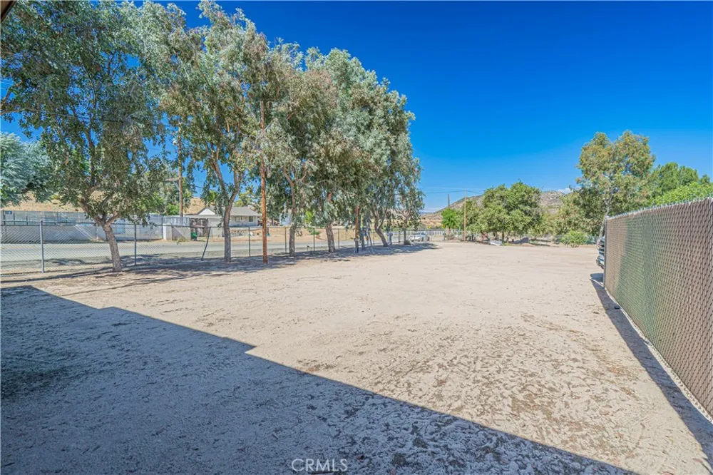 33604 Agua Dulce Canyon Agua Dulce, CA 91390