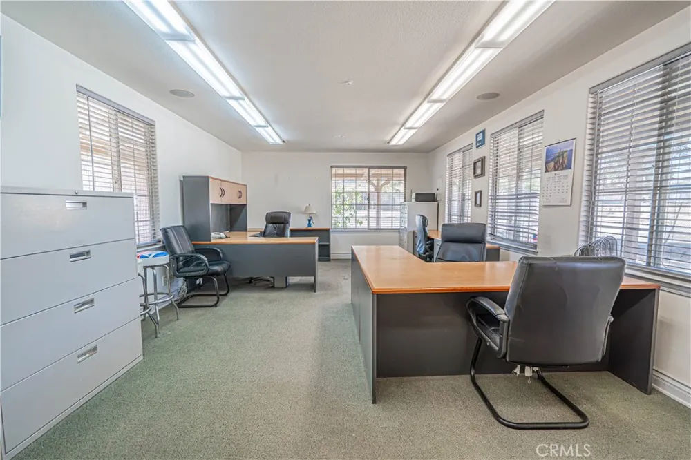 33604 Agua Dulce Canyon Agua Dulce, CA 91390