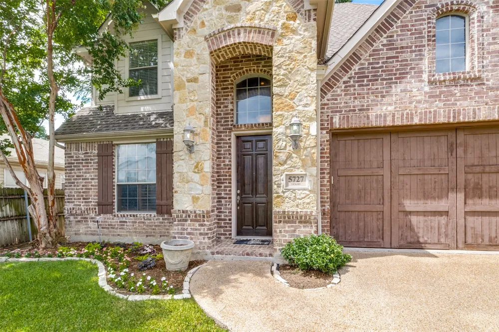 5727 Vickery Boulevard Dallas, TX 75206