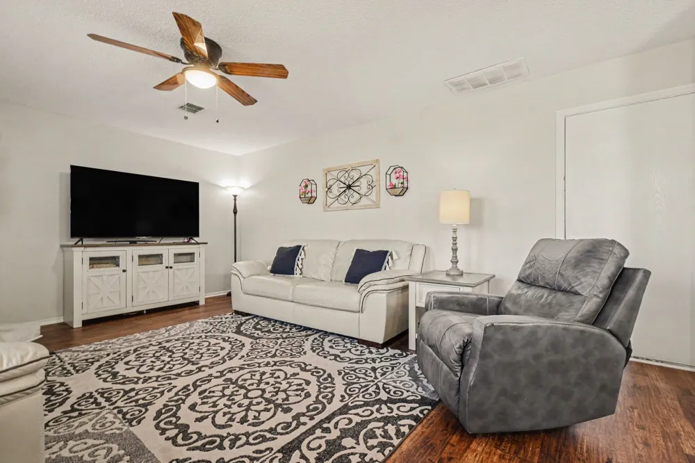 2629 Annalea Lane Little Elm, TX 75068