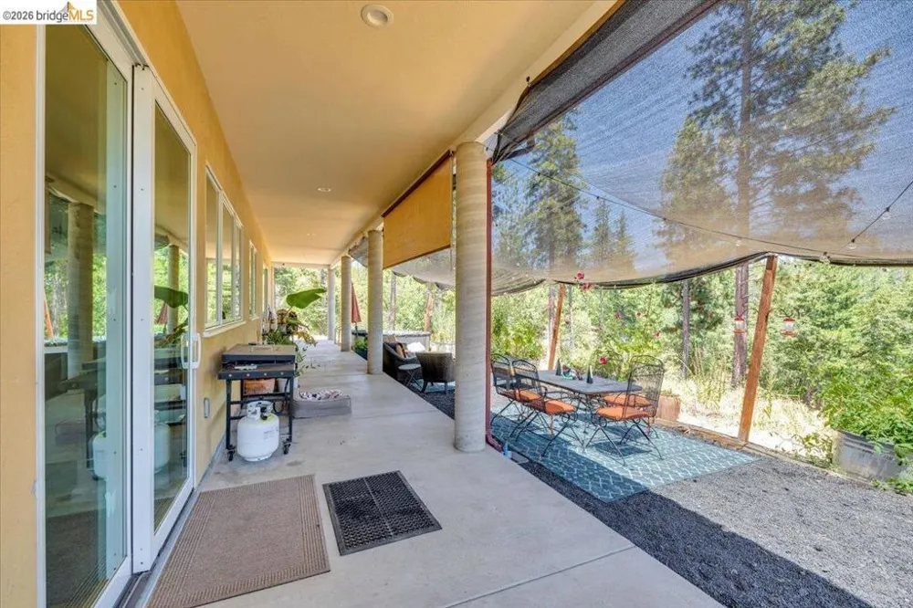 9935 Jackass creek Rd Groveland, CA 95321