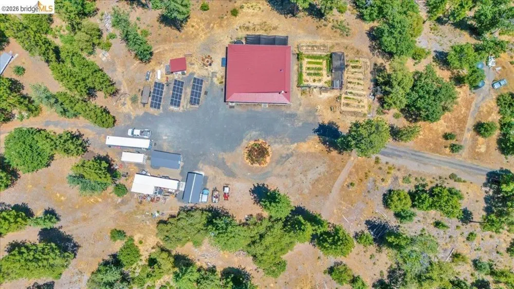 9935 Jackass creek Rd Groveland, CA 95321
