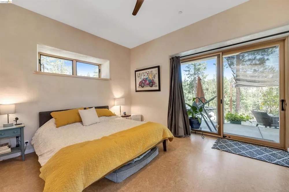 9935 Jackass creek Rd Groveland, CA 95321