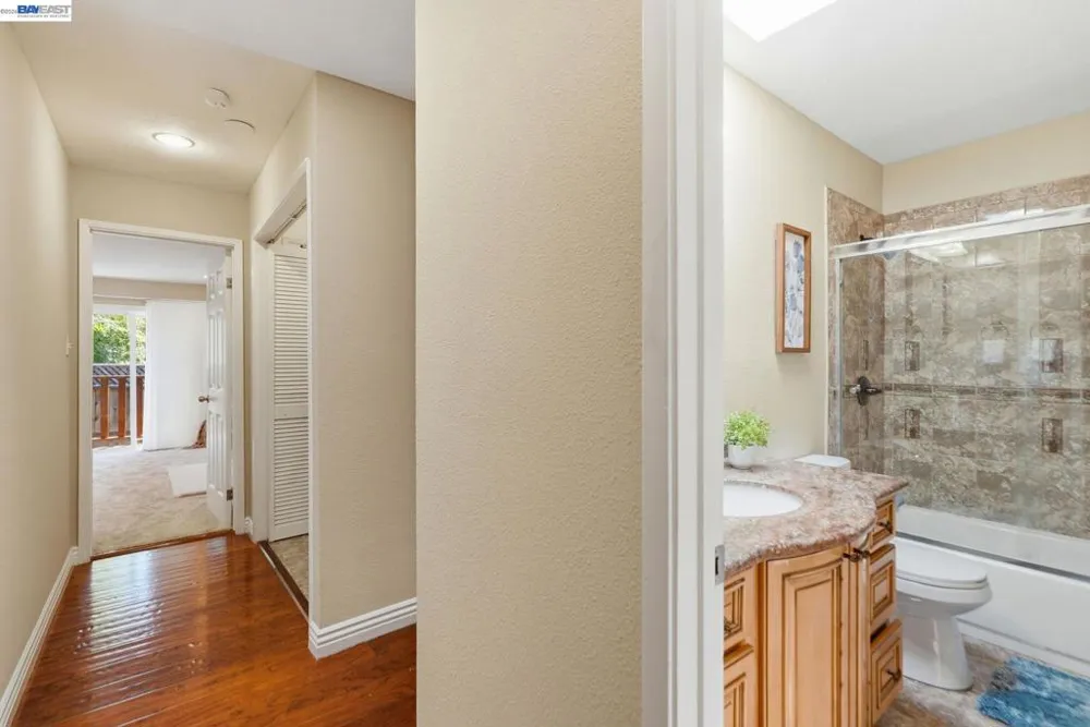 210 Amend Ct El Sobrante, CA 94803