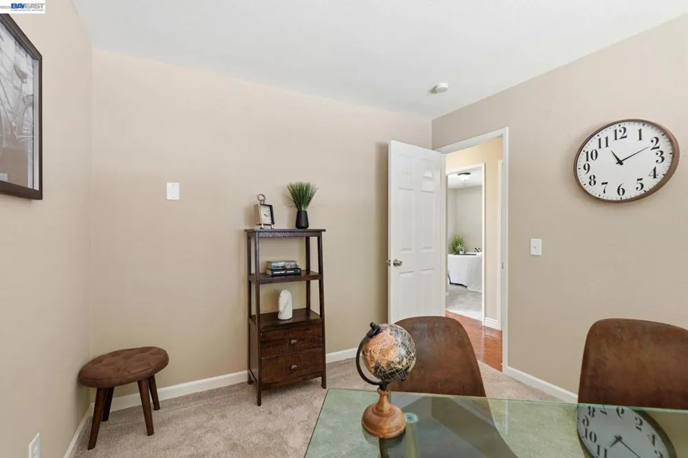 210 Amend Ct El Sobrante, CA 94803