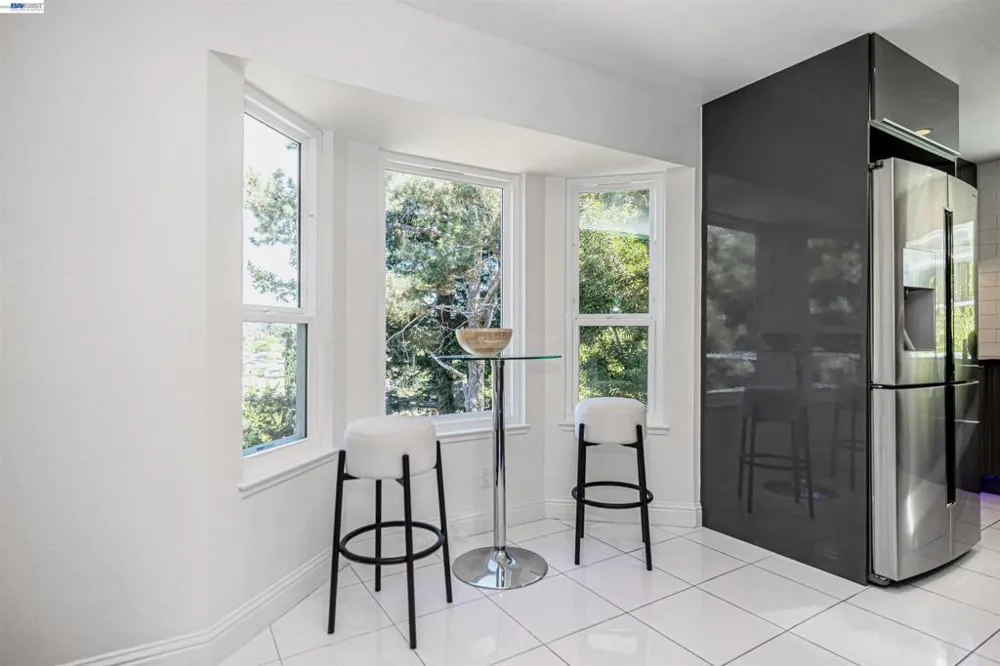 3060 Todd Ct Castro Valley, CA 94546