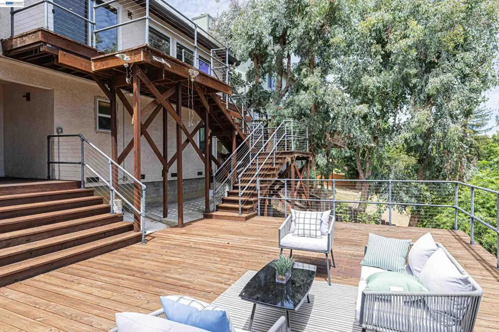 3060 Todd Ct Castro Valley, CA 94546