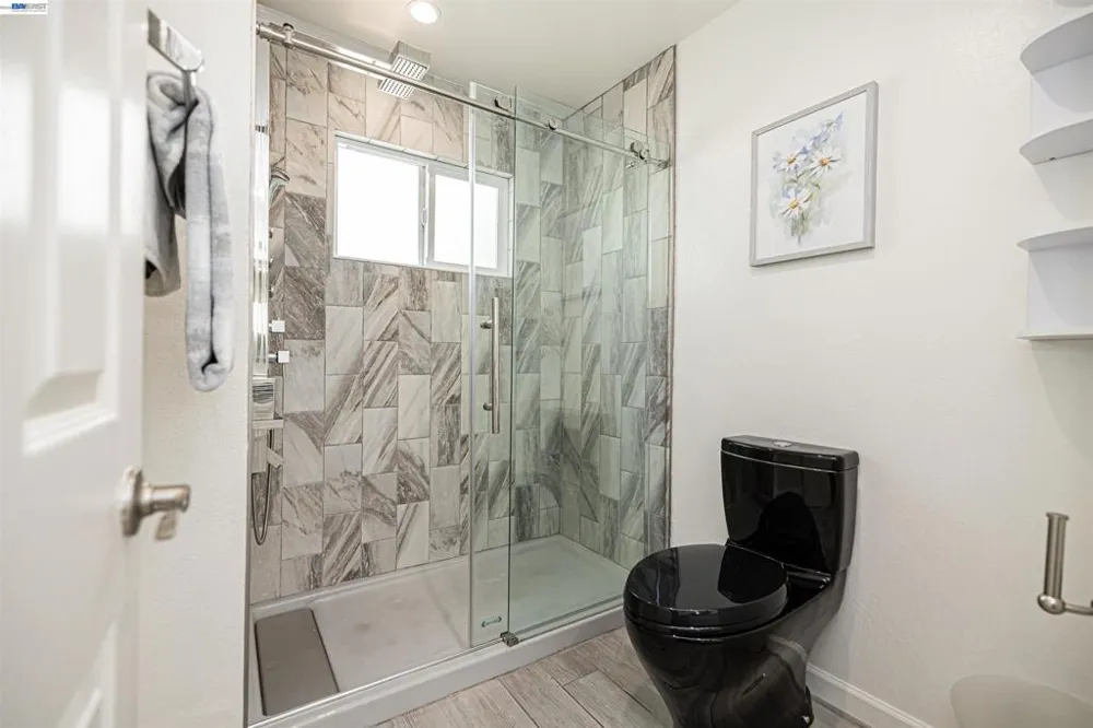 3060 Todd Ct Castro Valley, CA 94546