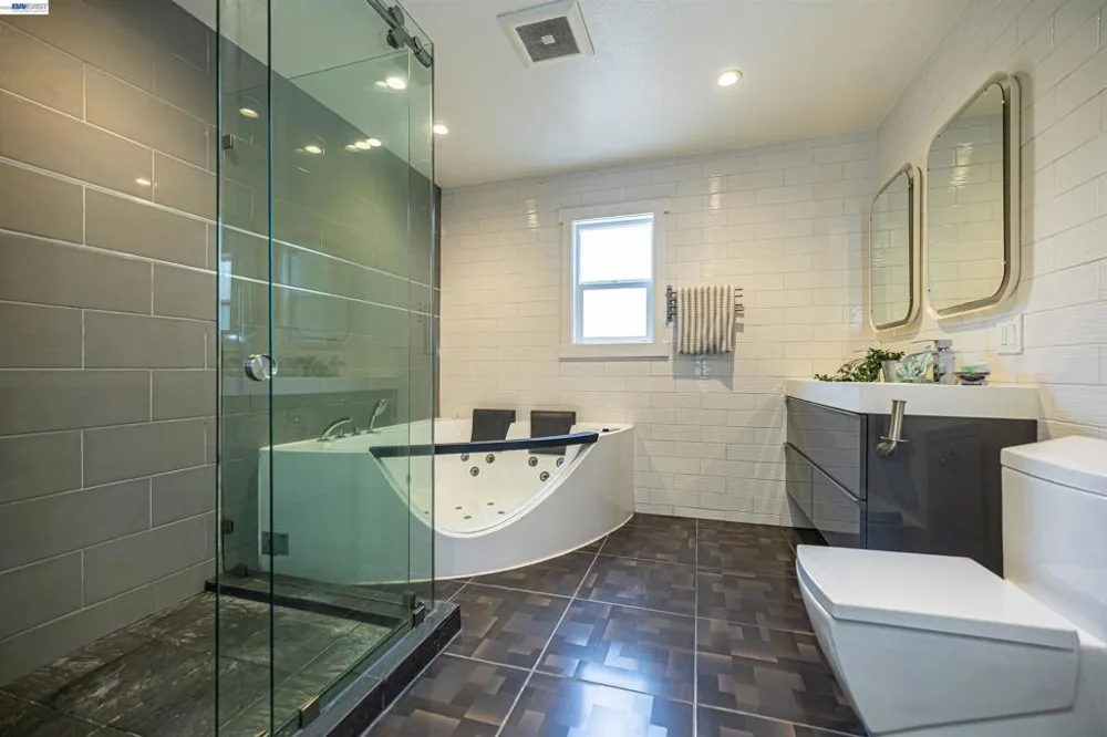 3060 Todd Ct Castro Valley, CA 94546