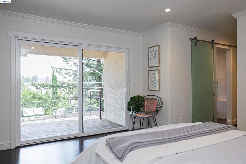 3060 Todd Ct Castro Valley, CA 94546