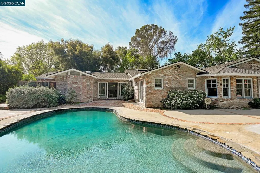 2007 Calle Los Callados Diablo, CA 94528