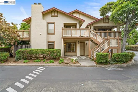 951 Cherry Glen Cir