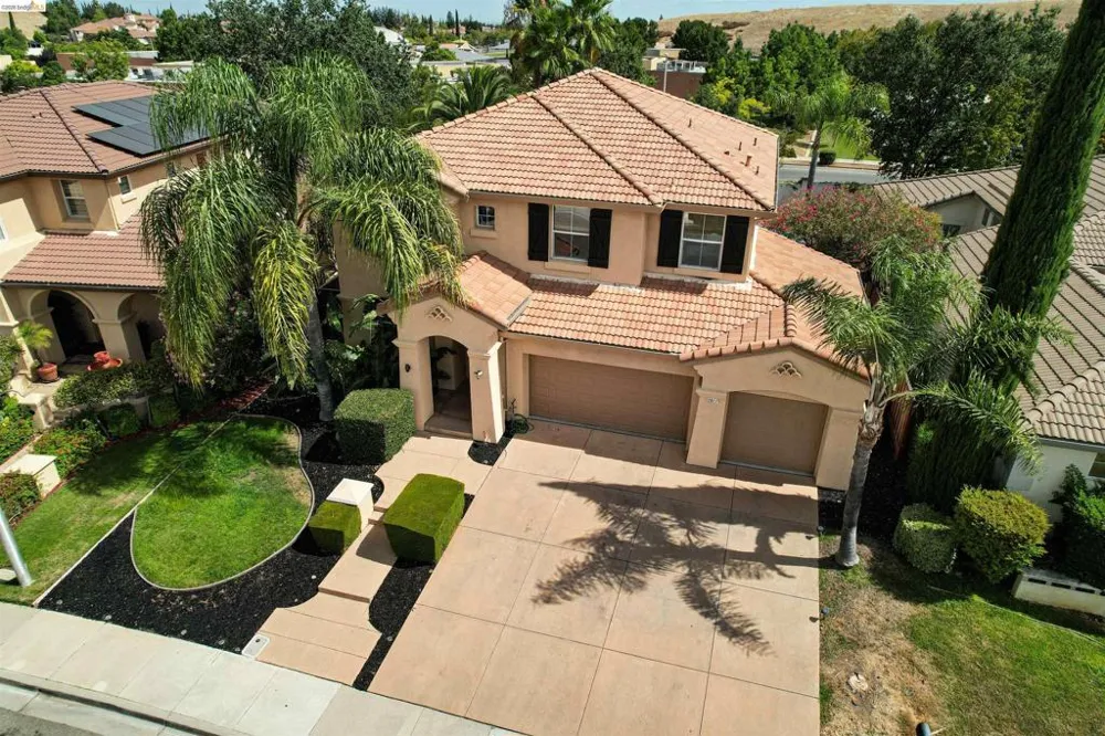 2017 Tioga Pass Way Antioch, CA 94531