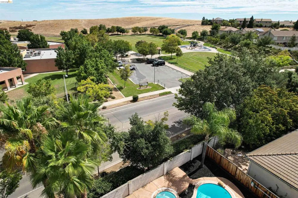 2017 Tioga Pass Way Antioch, CA 94531