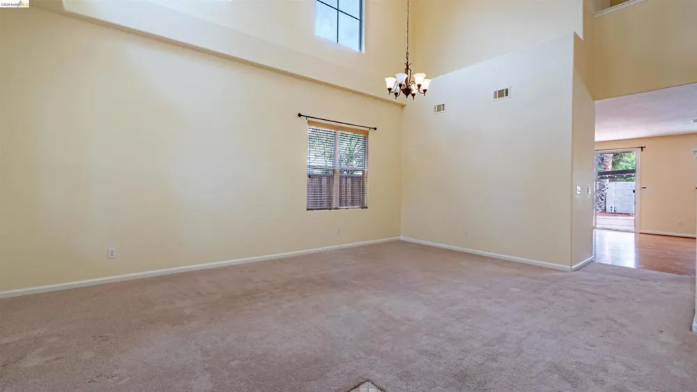 2017 Tioga Pass Way Antioch, CA 94531