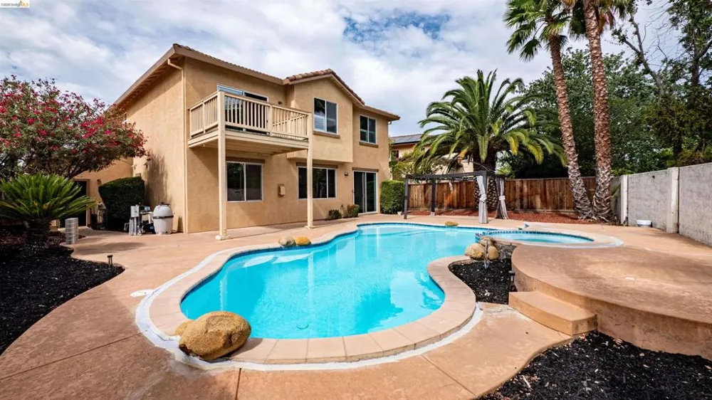 2017 Tioga Pass Way Antioch, CA 94531