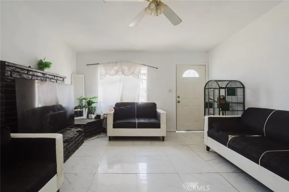 2001 Oak Street Rosamond, CA 93560