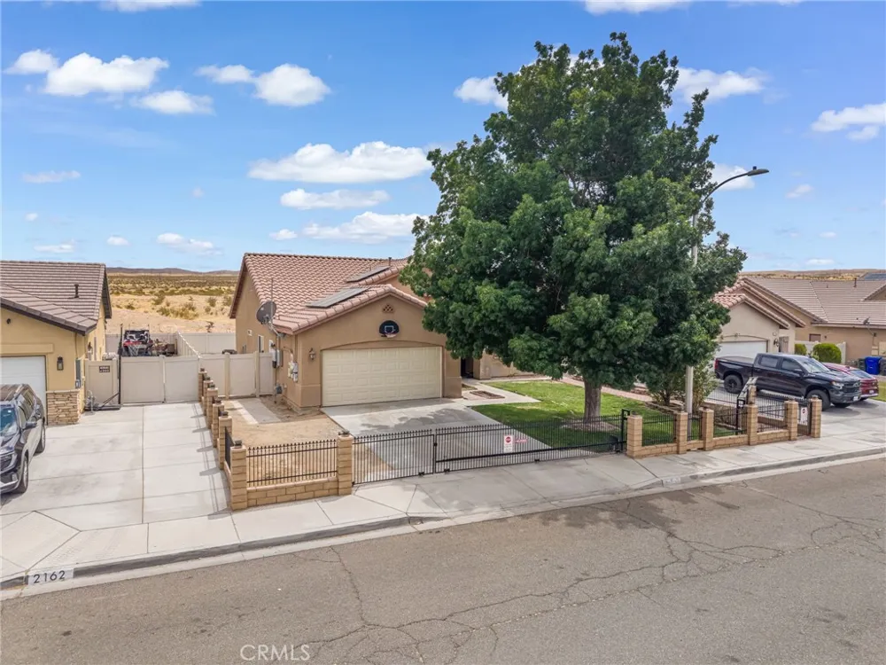 2158 Sierra Linda Barstow, CA 92311