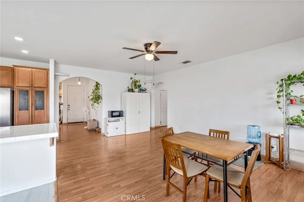 2158 Sierra Linda Barstow, CA 92311