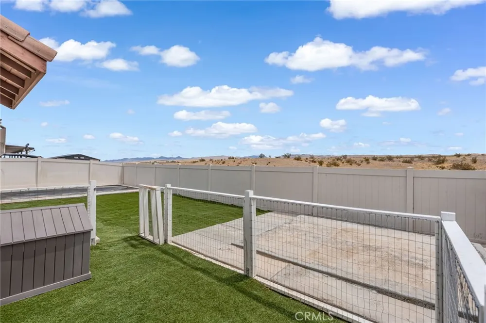 2158 Sierra Linda Barstow, CA 92311