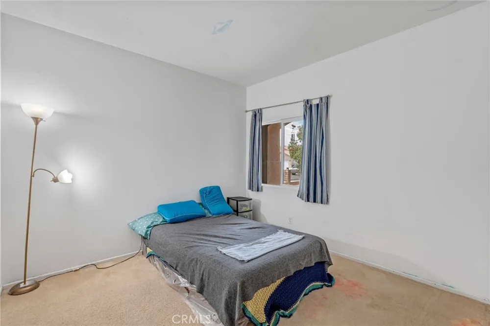 2158 Sierra Linda Barstow, CA 92311