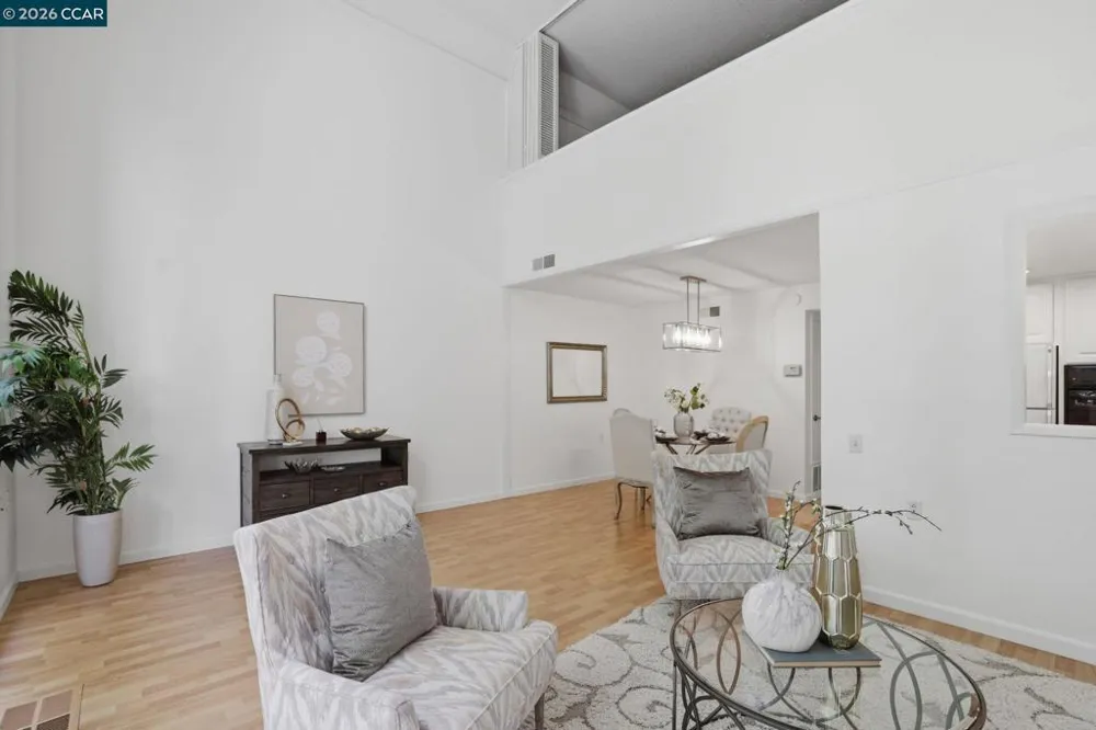 1252 Singingwood Ct. #3 Walnut Creek, CA 94595