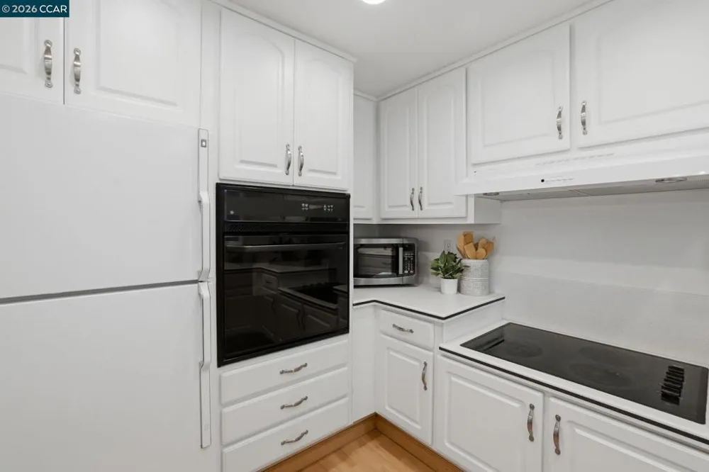 1252 Singingwood Ct. #3 Walnut Creek, CA 94595
