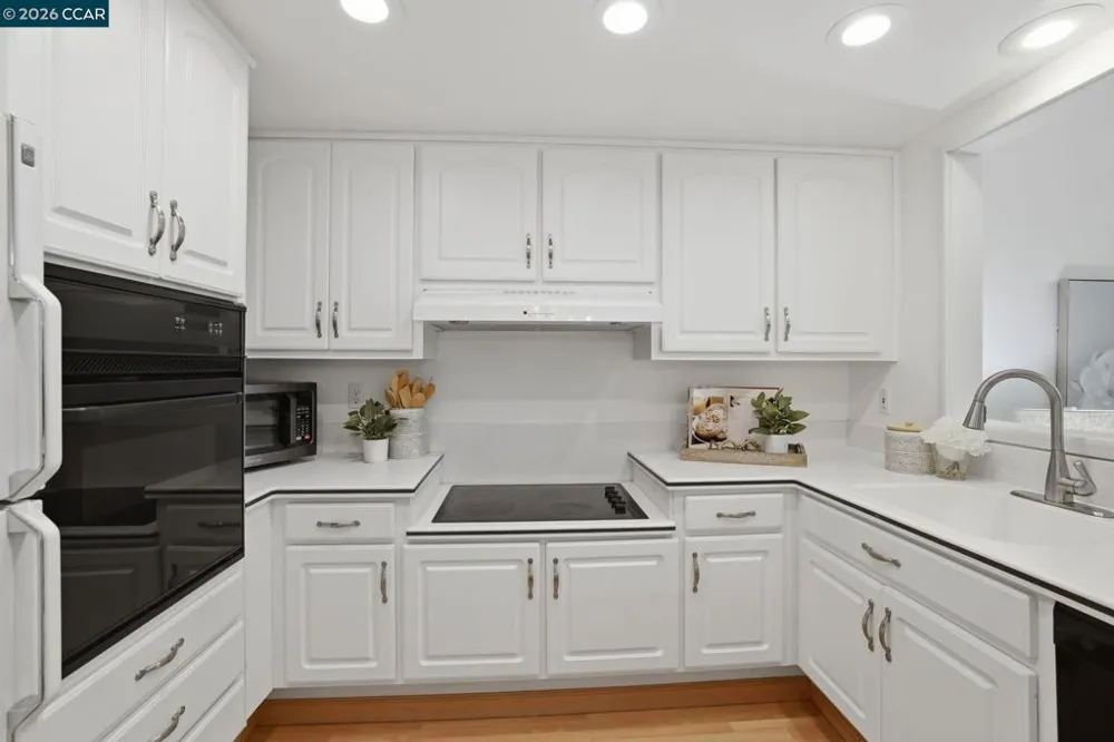 1252 Singingwood Ct. #3 Walnut Creek, CA 94595