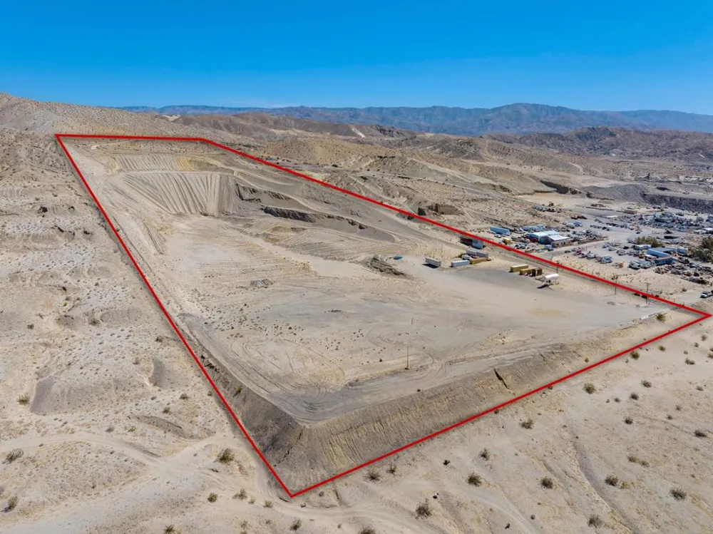 71500 Vista Chino Thousand Palms, CA 92276