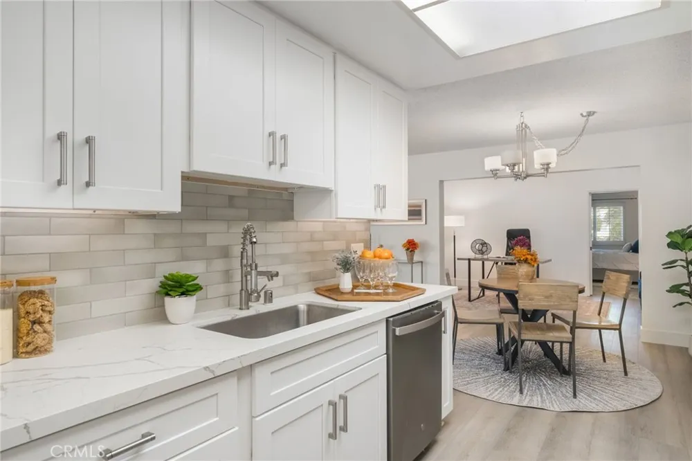 2026 Via Mariposa #C Laguna Woods, CA 92637