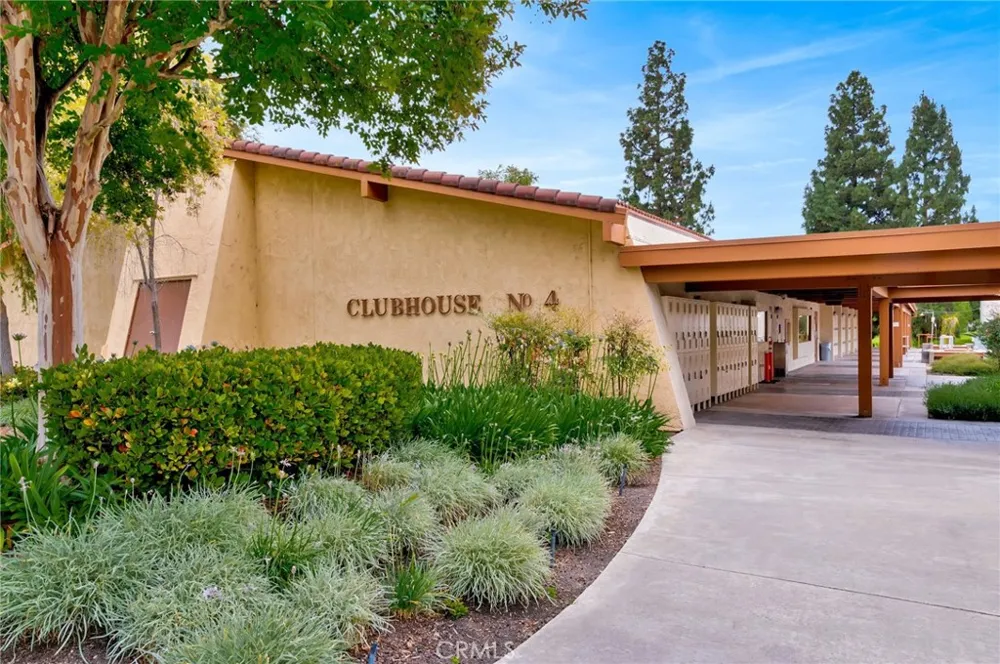 2026 Via Mariposa #C Laguna Woods, CA 92637