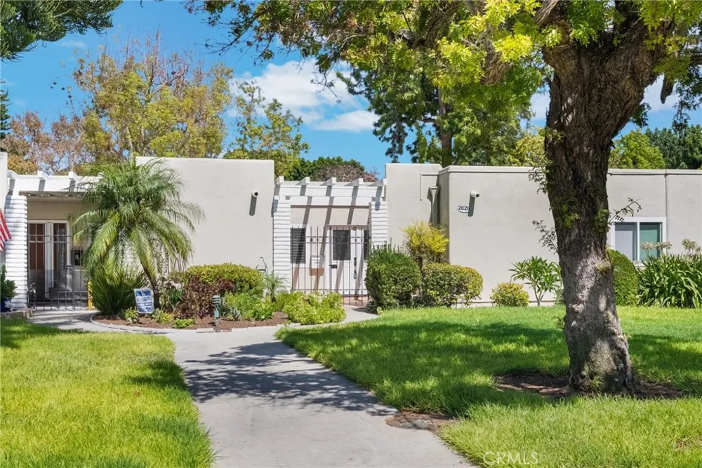 2026 Via Mariposa #C Laguna Woods, CA 92637