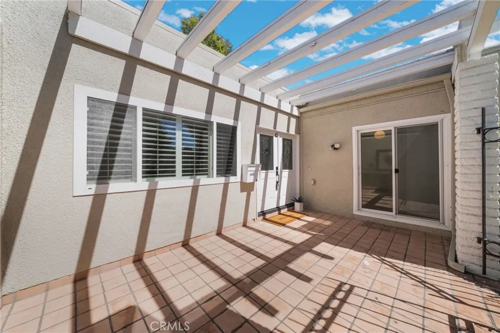 2026 Via Mariposa #C Laguna Woods, CA 92637