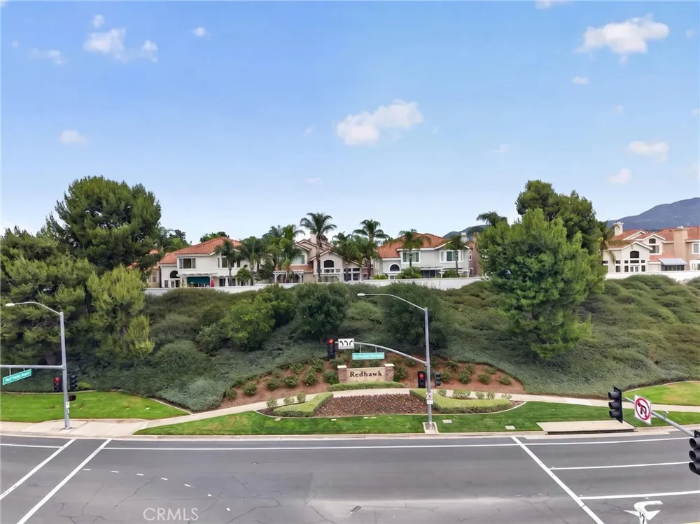 45388 Callesito Burgos Temecula, CA 92592