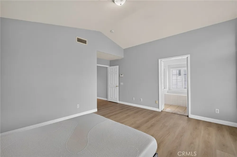 45388 Callesito Burgos Temecula, CA 92592