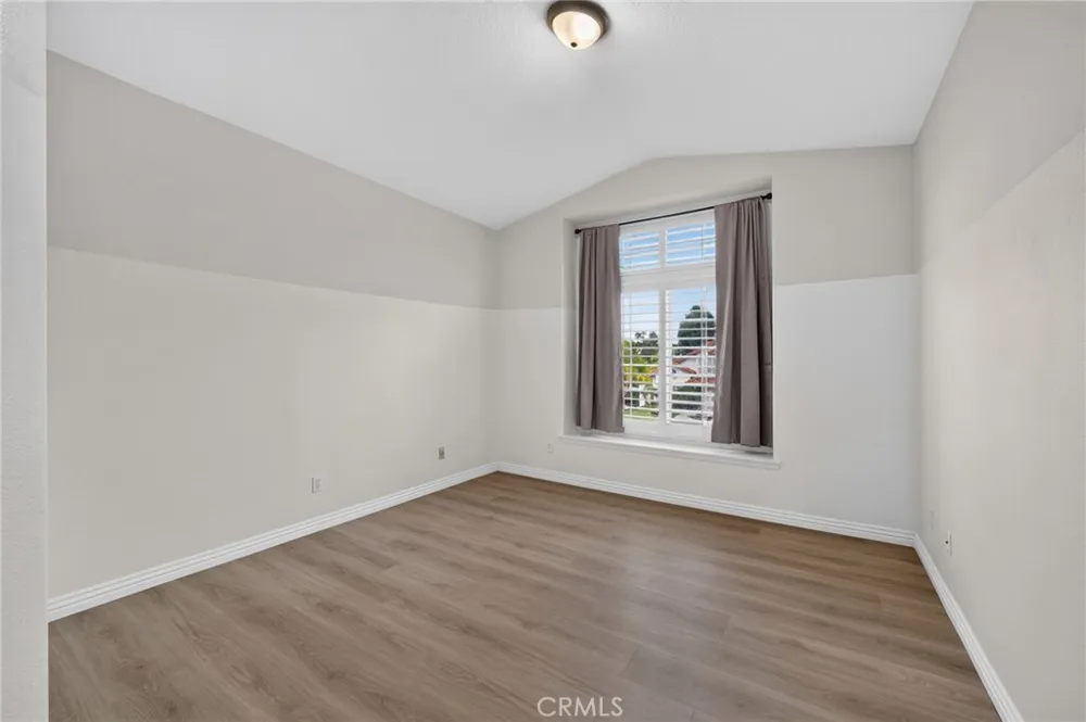 45388 Callesito Burgos Temecula, CA 92592
