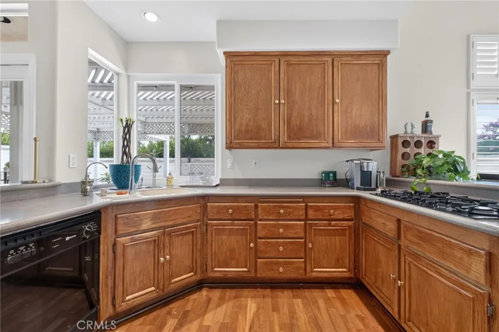 45388 Callesito Burgos Temecula, CA 92592