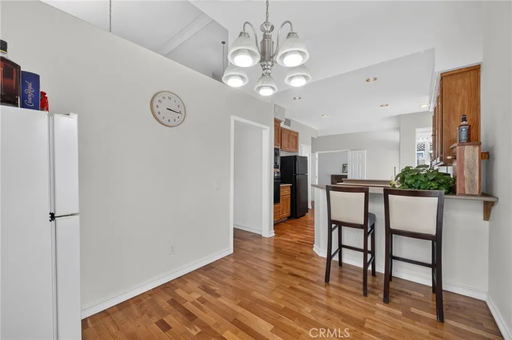 45388 Callesito Burgos Temecula, CA 92592