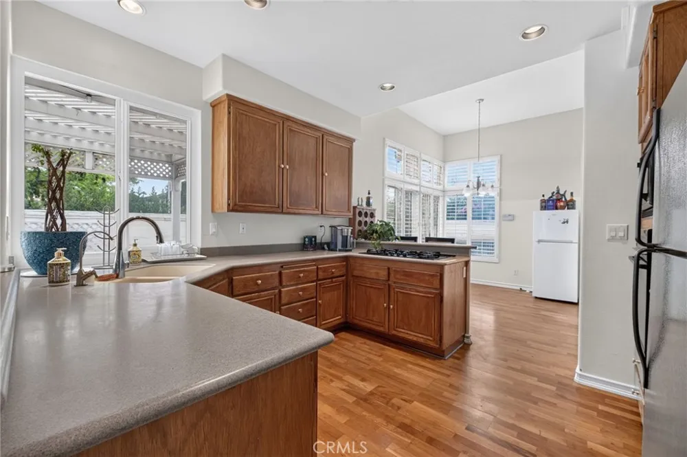 45388 Callesito Burgos Temecula, CA 92592