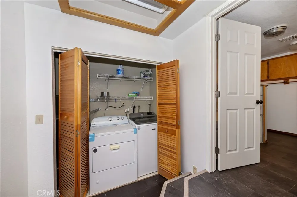 28673 Manitoba Lake Arrowhead, CA 92352