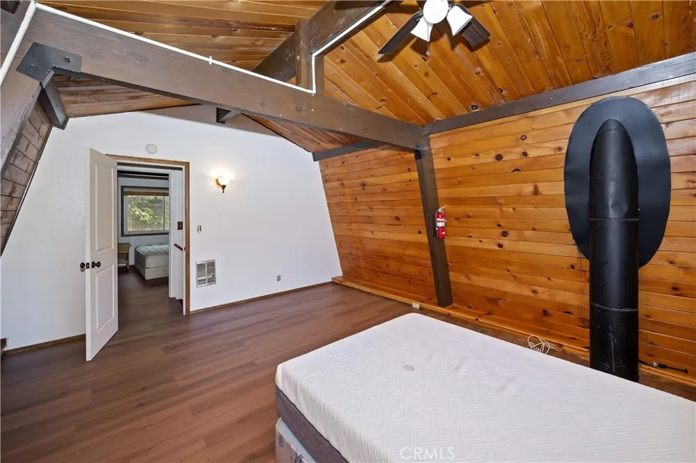 28673 Manitoba Lake Arrowhead, CA 92352
