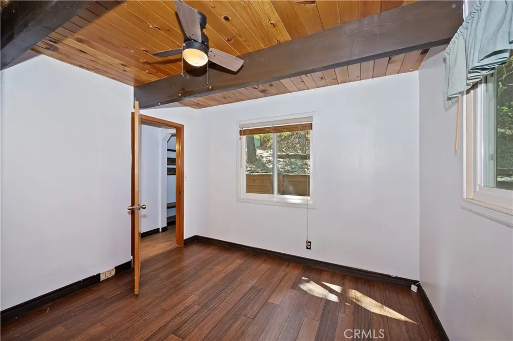 28673 Manitoba Lake Arrowhead, CA 92352