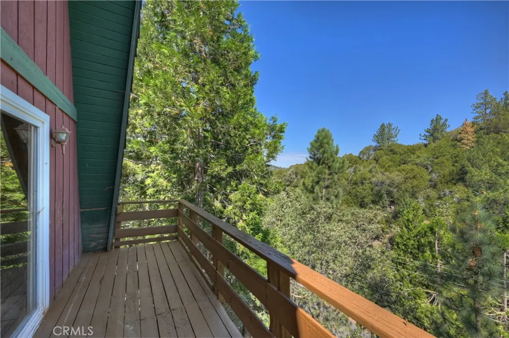28673 Manitoba Lake Arrowhead, CA 92352