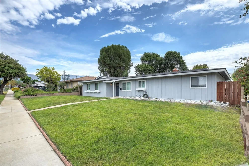 2946 Gladstone Street Pomona, CA 91767