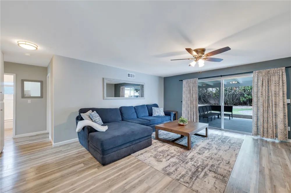 2946 Gladstone Street Pomona, CA 91767